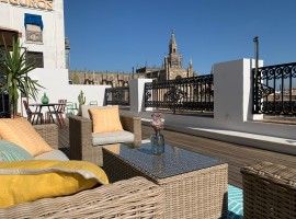 LUXURY PENTHOUSE IN FRONT CATEDRAL